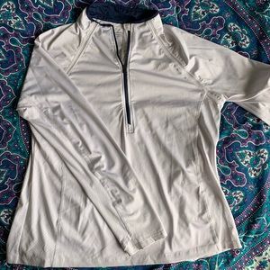 vineyard vines size L athletic pullover